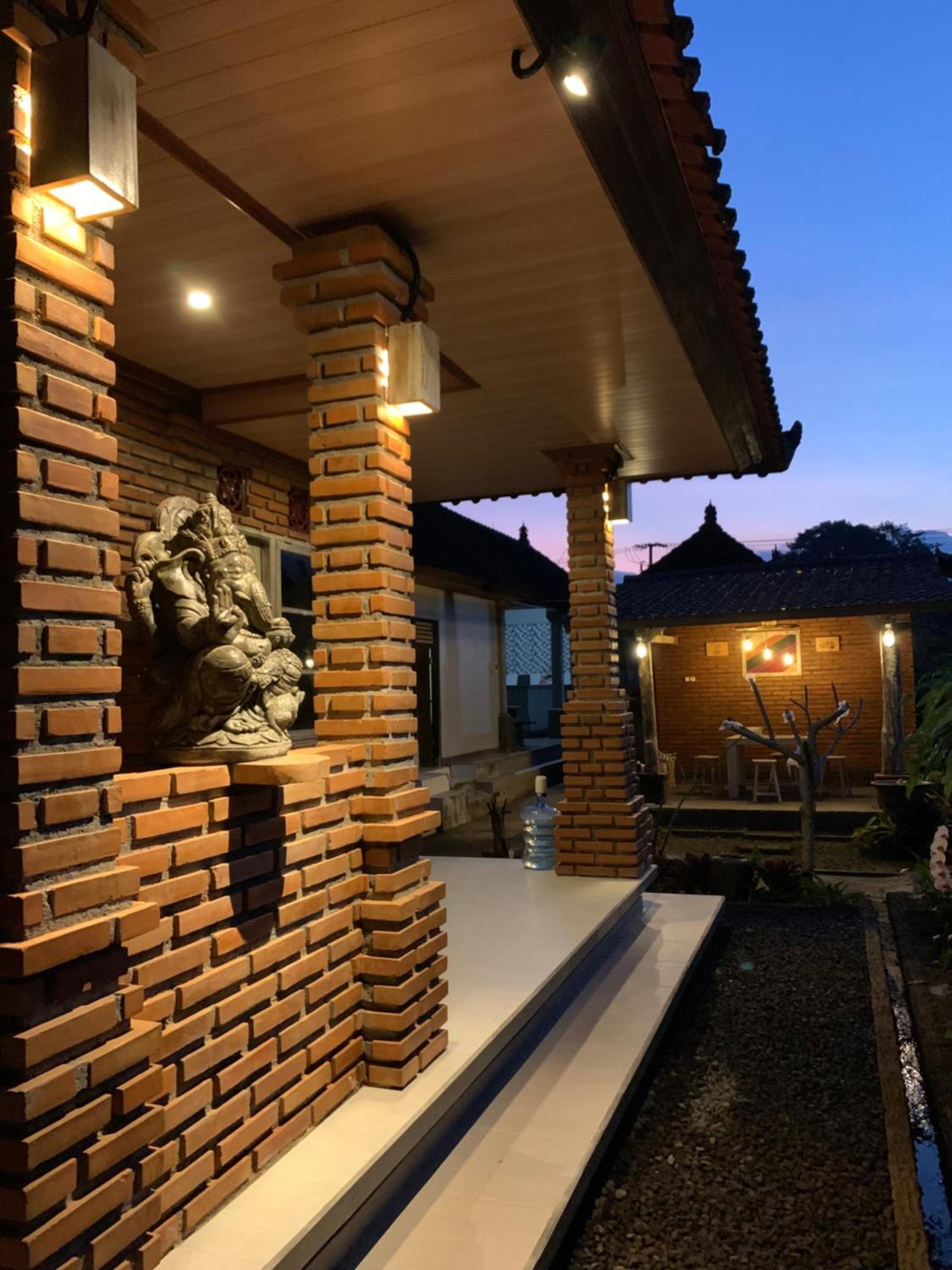Tampaksiring Ambara Guest House מראה חיצוני תמונה